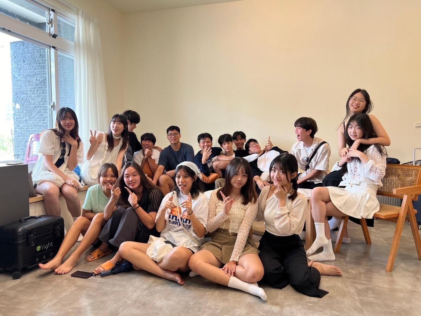 日子有光 Shine Inn Day Heng-ch'un Exteriör bild